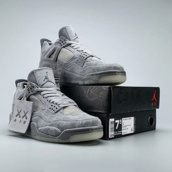 Air Jordan 4 Retro Kaws